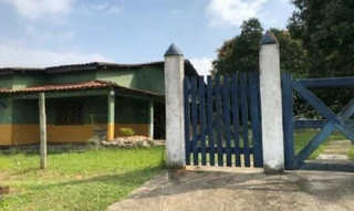 Imóvel 2598937 [''] - ['Rua das Cravinas (Antiga Rua 304), 13 - Casa. Lote 4, 5 e 6 da Quadra 13, Loteamento Cidade Satélite de Itaboraí - Duques - Tanguá / RJ'] ['Duques'] - ['Tanguá']/['RJ'] - 1