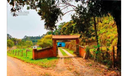Imóvel rural em Atibaia, Cachoeira, Estrada Municipal Luciano Rocha Peçanha, s/n, SP. Área: 499m2