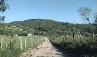 Imóvel 2875238 [''] - ['Estrada do Felpudo, com o Ribeirão Grande, com o Morro Felpudo e com o Arroio do Monjolo'] [''] - ['Campo Largo']/['PR'] - 1