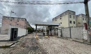 Imóvel 2185539 ['8555535046521'] - ['RUA ITORORO,N. S/N APTO. 204 QD 05, BL 05, RUA NOVA - CEP: 44023-072, FEIRA DE SANTANA - BAHIA'] ['Rua Nova'] - ['Feira De Santana']/['BA'] - 1