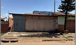 Imóvel 2901939 ['9318900001829'] - ['QD 27 LOTE 02-D CONJUNTO B L,N. S/N SETOR 03, PARQUE DA BARRAGEM SETOR 03 - CEP: 72910-277, AGUAS LINDAS DE GOIAS - GOIAS'] ['Parque da Barragem'] - ['Águas Lindas De Goiás']/['GO'] - 1