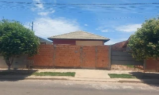 Imóvel 2673639 ['1444417163757'] - ['TRAVESSA JOACABA,N. SN LT 24/A QD 04, RESIDENCIAL SANTA CATARINA - CEP: 78558-183, SINOP - MATO GROSSO'] [''] - ['Sinop']/['MT'] - 1