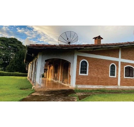 Casa em Itatiba, Parque Das Laranjeiras, Passagem Evaristo Silva, 12, SP. Área: 1547.48m2