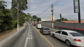 Imóvel 1702739 [''] - ['Est. De Itapecerica - - De 4103 A 6301 - Lado Impar - De 4103 A 6301 Lado I , 5.62 - Capao Redondo'] ['Capão Redondo'] - ['São Paulo']/['SP'] - 1