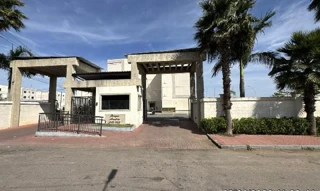 Imóvel 2921441 ['8787712739347'] - ['AVENIDA PRESIDENTE VARGAS,N. 415/445 APTO. 104 BL 7A, VG 327, PARQUE PECUARIA - CEP: 28053-100, CAMPOS DOS GOYTACAZES - RIO DE JANEIRO'] ['Parque Pecuaria'] - ['Campos Dos Goytacazes']/['RJ'] - 1