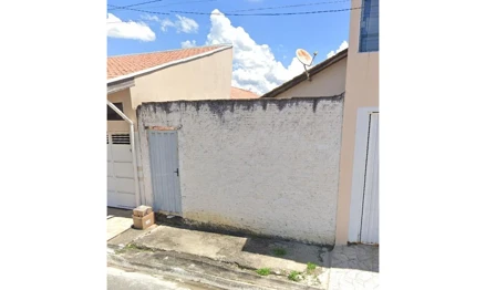Casa em Guaratinguetá, Parque Santa Clara, Rua Milton Villarino da Silva, 136, Parque Residencial Santa Clara, Guaratinguetá/SP CEP 12509-580, SP. Área: 26.71m2