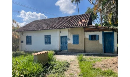 Casa em Juiz De Fora, São Pedro, RUA DIMAS BERGO XISTO, 155 E 155 (FUNDOS), MG. Área: 6518.5m2