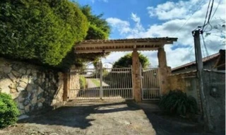 Foto de Casa em Leilão em Petrópolis / RJ - 2956141