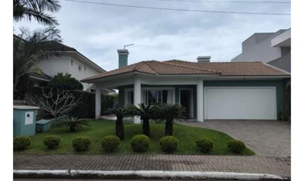 Casa em Capão da Canoa, Morada Do Sol, R. Lagomar, Lote 08 da Quadra RH2, RS. Área: 502.5m2