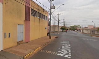 Imóvel 2447741 [''] - ['Rua Salomão João Mansur, 220'] ['Jardim Elisa'] - ['Batatais']/['SP'] - 1
