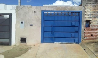 Imóvel 2721742 ['8444422732355'] - ['RUA FREDERICO DA SILVA,N. 1-23 QD A, RESIDENCIAL PARQUE GRANJA CECILIA A - CEP: 17056-277, BAURU - SAO PAULO'] ['Jardim Ouro Verde'] - ['Bauru']/['SP'] - 1