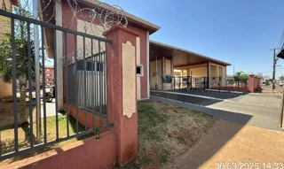 Imóvel 2556543 ['8787715401215'] - ['RUA ARISTIDES FERNANDES MORAIS,N. 405 APTO. 04 BL O, CONJUNTO ALVORADA - CEP: 38407-114, UBERLANDIA - MINAS GERAIS'] ['Alvorada'] - ['Uberlândia']/['MG'] - 1