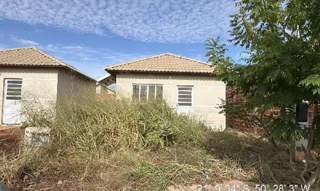 Imóvel 2981743 ['8787715213516'] - ['RUA JANDERCI DA SILVA VIUDES,N. 77 LOTE 21 QUADRA 04, RESIDENCIAL SYLVIO JOSE VENTUROLLI - CEP: 16080-340, ARACATUBA - SAO PAULO'] ['Jardim do Trevo'] - ['Araçatuba']/['SP'] - 1