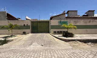 Imóvel 2725843 ['8555517398632'] - ['RUA ALFREDO EVARISTO DOS REIS,N. 10 CS 08,, MONSENHOR AMERICO - CEP: 59613-770, MOSSORO - RIO GRANDE DO NORTE'] ['Abolição'] - ['Mossoró']/['RN'] - 1