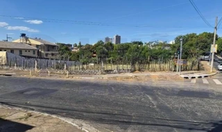 Imóvel 2970943 [''] - ['AVENIDA C 7, nº S/N, QD 61-A LTs 10 e 11, SETOR MACAMBIRA (atual Jardim América), GOIANIA - GO, CEP 74.305-080'] [''] - ['Goiânia']/['GO'] - 1
