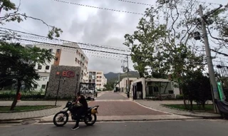 Imóvel 2465944 ['8787711015302'] - ['ESTRADA DO SACARRAO,N. 862 APTO. 210 BL, 4, VARGEM GRANDE - CEP: 22785-085, RIO DE JANEIRO - RIO DE JANEIRO'] ['Vargem Grande'] - ['Rio De Janeiro']/['RJ'] - 1