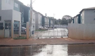 Imóvel 2827944 ['8787721432925'] - ['RUA 2,N. SN APTO. 101 QD 01 BL B CH 10, CHACARAS SAIA VELHA - CEP: 72876-710, VALPARAISO DE GOIAS - GOIAS'] [''] - ['Valparaíso De Goiás']/['GO'] - 1