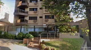 Imóvel 2402644 [''] - ['Rua Piauí, 1259, desta Cidade, com a área total de 361.7992m², com as divisas e confrontações constantes da matrícula nº 46.113 registrada no 1º Ofício de Registro de Imóveis do Foro Central da Comarca da Região Metropolitana de Londrina Estado do Paraná. O apartamento é composto de duas suítes, sendo uma delas com sacada, dois dormitórios, uma sala de jantar com sacada, todos de revestimento de piso de madeira'] [''] - ['Londrina']/['PR'] - 1