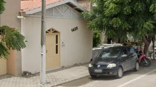 Imóvel 2497744 [''] - ['R. Doutor Jose Ramalho - - De 956/957 Ao Fim - De 956 Ao Fim , 1425 - Centro'] ['Centro'] - ['Russas']/['CE'] - 1