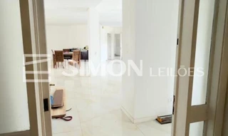Foto de Apartamento em Leilão em Curitiba / PR - 2957145