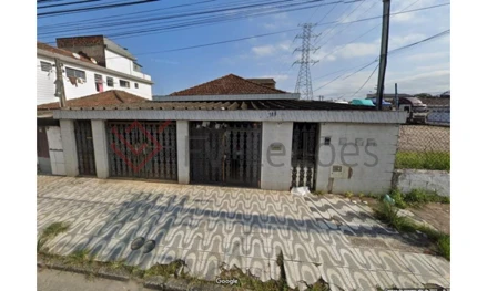 Casa em Santos, Rádio Clube, Rua Doutor Leonel Ferreira de Souza, 311, SP. Área: 250m2