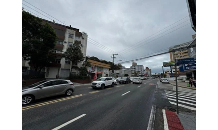 Sala em Florianópolis, Coqueiros, Av. Engenheiro Max de Souza, n. 1178, Coqueiros, SC. Área: 31.001m2 - imagem 0