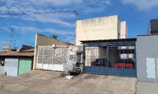 Imóvel 2371346 ['8444407608819'] - ['RUA PORTUGAL,N. SN APTO. 102 LT 43 QD 101, JARDIM DO INGA - CEP: 72850-320, LUZIANIA - GOIAS'] ['Jardim do Inga'] - ['Luziânia']/['GO'] - 1