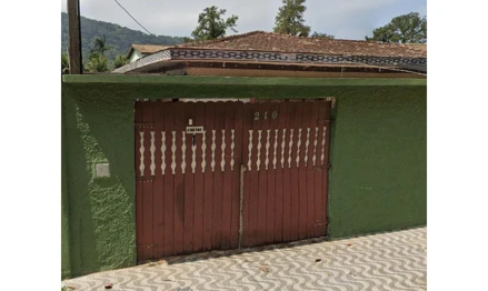 Casa em Guarujá, JARDIM GUAIÚBA, RUA DEOLINDA MARIA MOURA, 210, SP. Área: 280m2