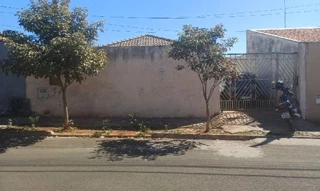 Imóvel 2990548 ['8444438115334'] - ['RUA LUIZ CARLOS SIQUEIRA CHAVES,N. 53 LT 29 QD 34 ANTIGA RUA PROJETADA 22, RESIDENCIAL JULIO RAMOS - CEP: 15813-321, CATANDUVA - SAO PAULO'] ['Res. Esplanada'] - ['Catanduva']/['SP'] - 1