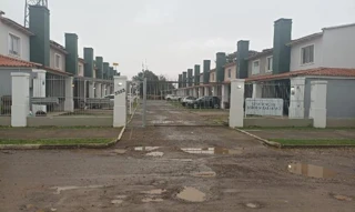 Imóvel 2994348 ['8787705207939'] - ['RUA PREFEITO IRIS FERRARI VALLS,N. 3252 CASA 7B PARTE DOS LTS 07 E 08 QD 236, NOVA ESPERANCA - CEP: 97503-290, URUGUAIANA - RIO GRANDE DO SUL'] ['Nova Esperança'] - ['Uruguaiana']/['RS'] - 1