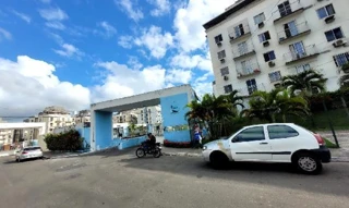 Imóvel 2537149 ['8444403894990'] - ['RUA JOSE LEITE,N. 682 APTO. 003 BL 19, CAJI - CEP: 42722-020, LAURO DE FREITAS - BAHIA'] ['Quintas do Picuaia'] - ['Lauro De Freitas']/['BA'] - 1