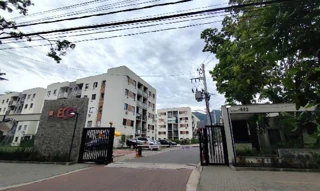 Imóvel 2744749 ['1787702469217'] - ['ESTRADA DO SACARRAO,N. 862 APTO. 501 BL 02, VARGEM GRANDE - CEP: 22785-085, RIO DE JANEIRO - RIO DE JANEIRO'] ['Vargem Grande'] - ['Rio De Janeiro']/['RJ'] - 1