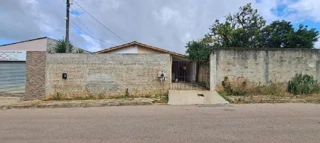 Imóvel 2574949 ['1444418237657'] - ['RUA LEOCADIO DITTRICH,N. 461 CS 27 QD O, ENGENHO - CEP: 83751-262, LAPA - PARANA'] ['Engenho'] - ['Lapa']/['PR'] - 1