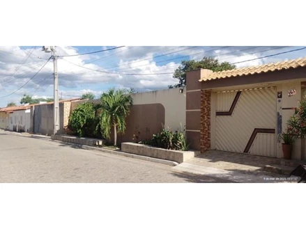 Casa • Iaçu/BA
