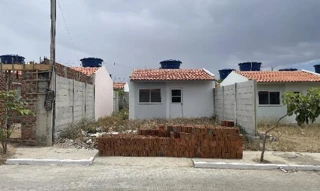 Imóvel 2591050 ['8787717028198'] - ['RUA MARIA HINÔ DA SILVA,N. 581 LT 22 QD V, MALHADA DO MEIO - CEP: 55195-000, SANTA CRUZ DO CAPIBARIBE - PERNAMBUCO'] [''] - ['Santa Cruz Do Capibaribe']/['PE'] - 1