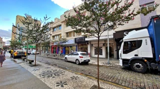 Imóvel 3018150 [''] - ['RUA VOLUNTÁRIOS DA PÁTRIA, 215, CENTRO, CURITIBA/PR'] ['Centro'] - ['Curitiba']/['PR'] - 1