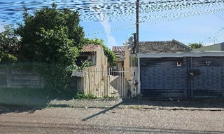 Imóvel 2630051 ['1444414997878'] - ['RUA GUARA,N. 277 CS 02 LT 09 QD 25, GRALHA AZUL - CEP: 83824-442, FAZENDA RIO GRANDE - PARANA'] ['Gralha Azul'] - ['Fazenda Rio Grande']/['PR'] - 1