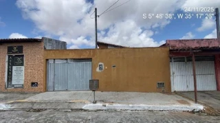 Imóvel 2636551 ['8787701362794'] - ['RUA FRANCISCO CANINDE DE LIMA,N. 466 CASA 12 LT 215A QD 0019, REGOMOLEIRO - CEP: 59298-196, SAO GONCALO DO AMARANTE - RIO GRANDE DO NORTE'] [''] - ['São Gonçalo Do Amarante']/['RN'] - 1