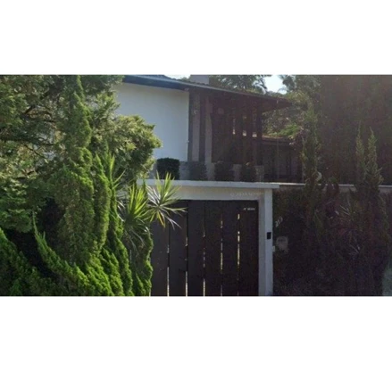 Casa em Joinville, Atiradores, Rua Martin Richter, 219, Atiradores, SC. Área: 420m2