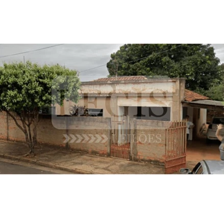 Casa em Guaiçara, Patrimônio Salvador, Rua Fausto Longo Batista Pereira, Patrimônio Salvador, nº 623, SP. Área: 720m2