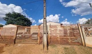 Imóvel 2719751 [''] - ['Casa 04, situada no Condomínio Residencial Mirage IV, Lote 31, Quadra 136 - Loteamento Pacaembu - Valparaíso de Goiás/GO'] [''] - ['Valparaíso de Goiás']/['GO'] - 1