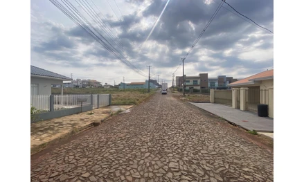 Casa em Reserva, Ferreira, Rua Ari Borba Carneiro, nº 2025, PR. Área: 220m2