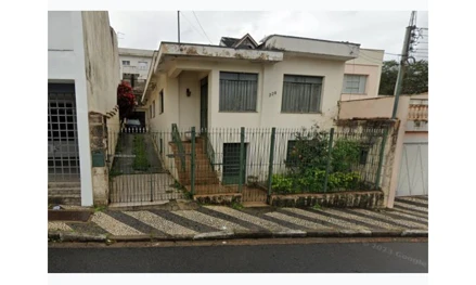 Casa em Bragança Paulista, Centro, Rua Coronel Leme, nº 329, Centro, Bragança Paulista/SP - CEP: 12900-340, SP. Área: 270m2