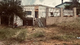 Imóvel 2761552 ['8045600163206'] - ['RUA TOMAS GONZAGA,N. 215 LT 15 E 17 QD 16, TIARAJU - CEP: 96422-220, BAGE - RIO GRANDE DO SUL'] ['Tiaraju'] - ['Bagé']/['RS'] - 1