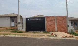 Imóvel 2594252 ['8787715659980'] - ['RUA MARIANO NETTO ANDRINI,N. 553 LT06, BOTUCATU VERONICA (RUBIAO JUNIOR) - CEP: 18618-514, BOTUCATU - SAO PAULO'] ['Chácara Recreio Vista Alegre'] - ['Botucatu']/['SP'] - 1