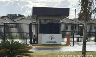 Imóvel 2697952 ['8787718200245'] - ['AVENIDA MARGINA ANTONIO GALVAO DE ARRUDA,N. 2200 QD E CS 26, RESIDENCIAL MAIS SOLAR PENAPOLIS I - CEP: 16301-461, PENAPOLIS - SAO PAULO'] [''] - ['Penápolis']/['SP'] - 1