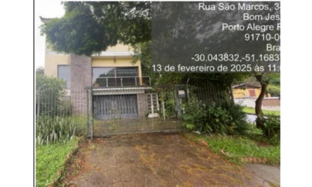 Casa em Porto Alegre, Vila Bom Jesus, Rua São Marcos, n°335, Vila Bom Jesus, Porto Alegre, RS, 91420-550, RS. Área: 394m2