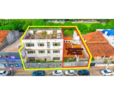 Comercial em Vila Velha, Centro, Rua Antônio Ataíde, ES. Área: 375m2