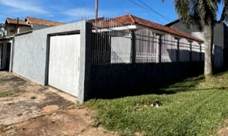 Foto de Casa em Leilão em Taguatinga / DF - 2958655