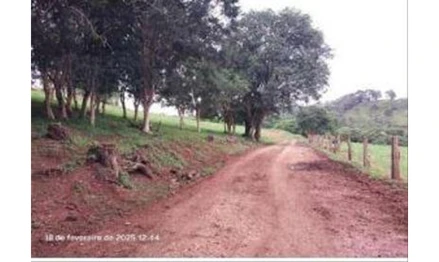 Terreno em Castro, , quinhão nº 150-A, da divisão do imóvel Socavão, situado no distrito de Socavão, PR. Área: 551000m2 - imagem 0